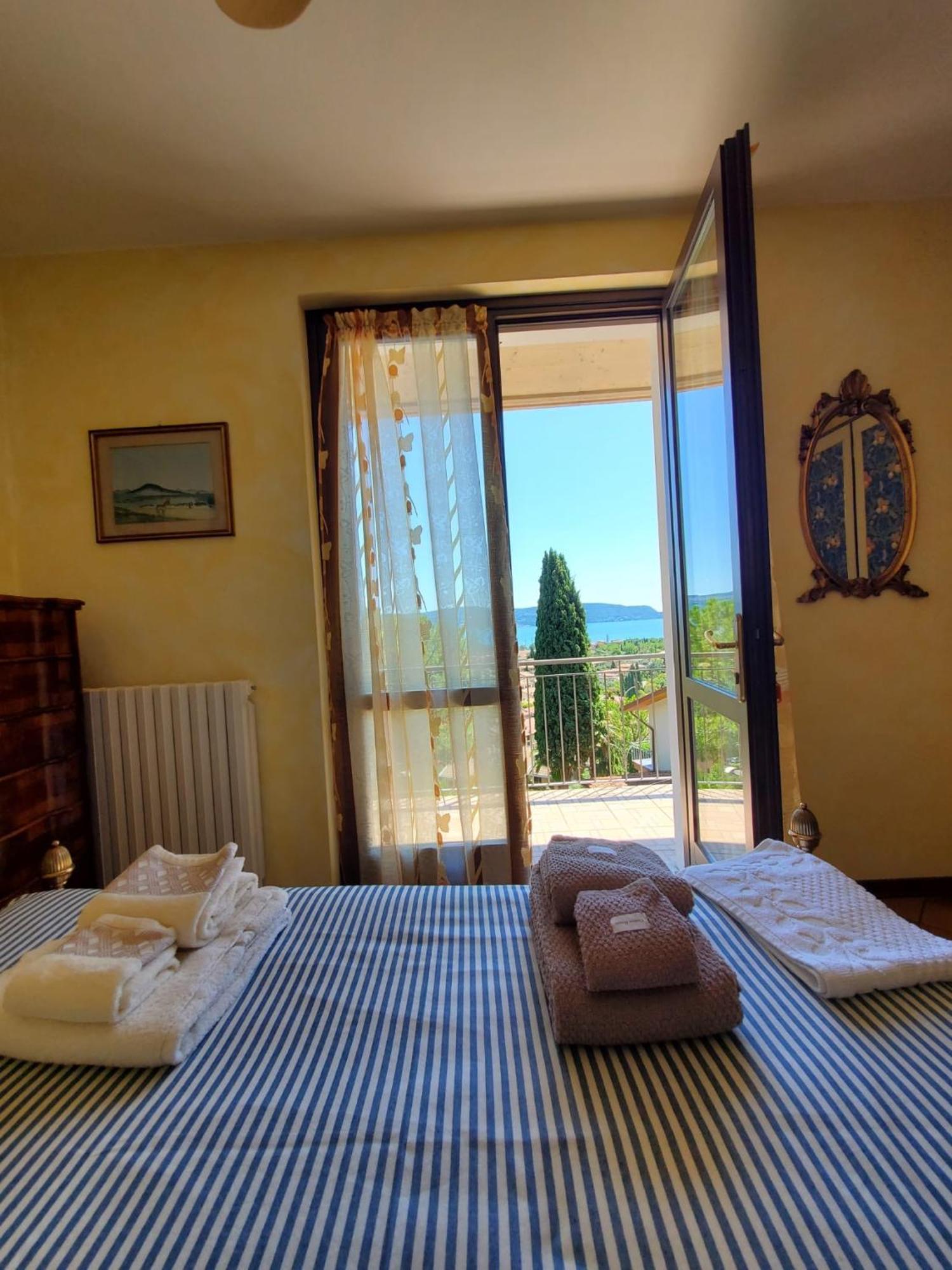 Garda Sunshine Apartment Toscolano Maderno Exterior photo