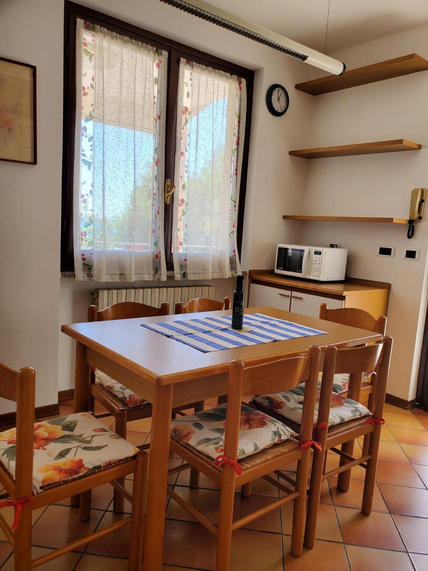 Garda Sunshine Apartment Toscolano Maderno Exterior photo